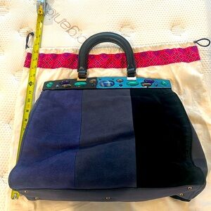 Pre-loved Tory Burch Suede handle bag